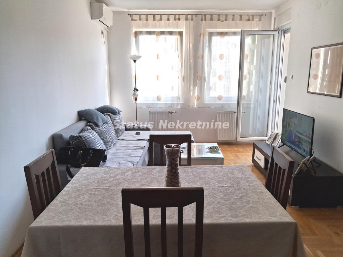 Stan Prodaja Novi Sad  36 m2