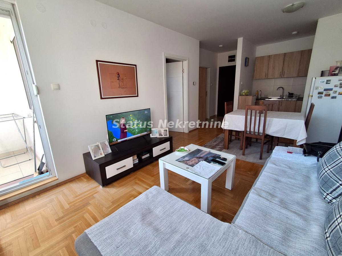 Jednoiposoban stan na prodaju, Banatić, Novi Sad, 36m², 125.660 €