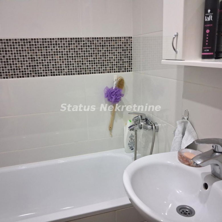 Jednoiposoban stan na prodaju, Banatić, Novi Sad, 36m², 125.660 €