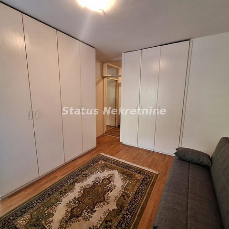 Stan Izdavanje Novi Sad  59 m2