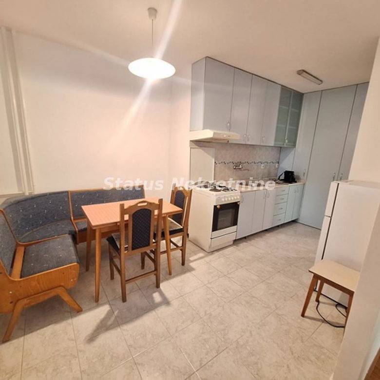 Stan Izdavanje Novi Sad  59 m2