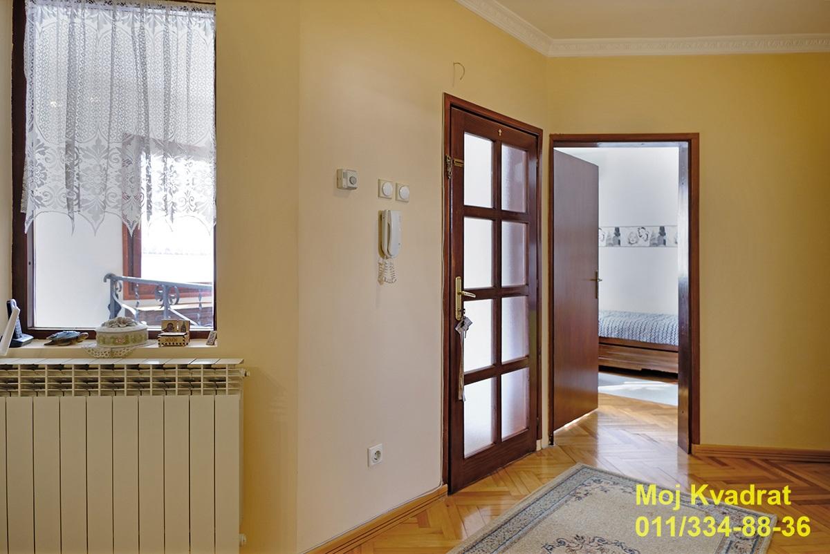 Petosoban stan na prodaju, Lekino Brdo, Beograd, 144m², 355.000 €