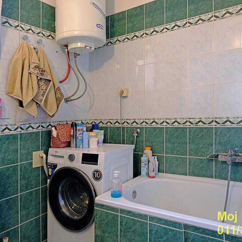 Petosoban stan na prodaju, Lekino Brdo, Beograd, 144m², 355.000 €