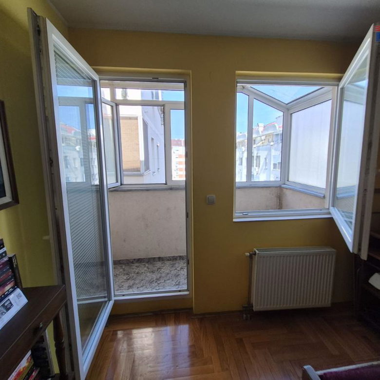 Stan Izdavanje Novi Sad  45 m2
