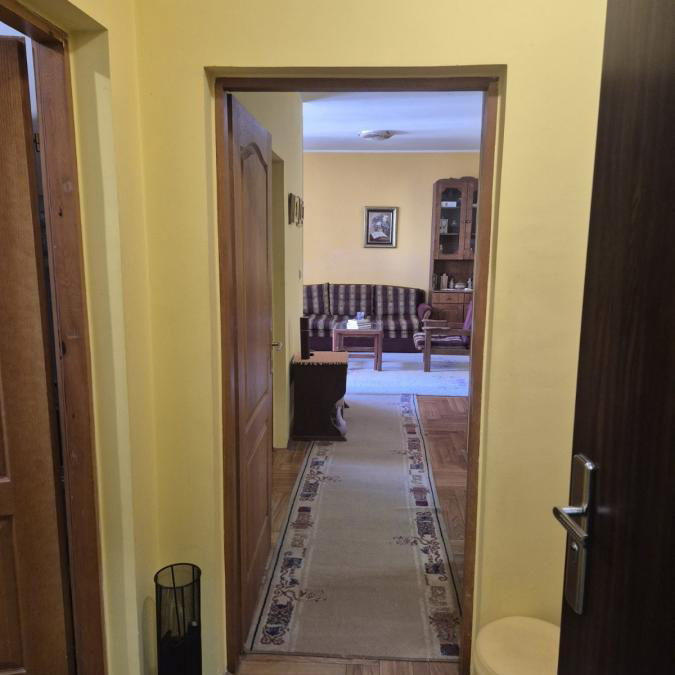 Jednoiposoban stan za izdavanje, Grbavica, Novi Sad, 45m², 400 €/mes