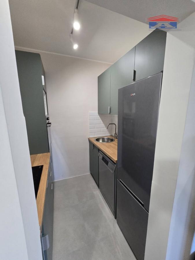 Stan Izdavanje Novi Sad  53 m2