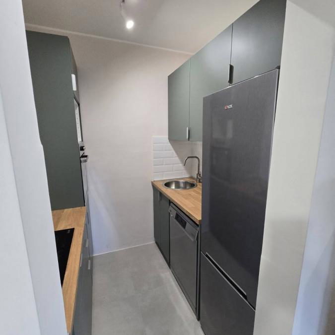 Stan Izdavanje Novi Sad  53 m2