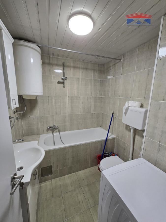 Stan Izdavanje Novi Sad  53 m2