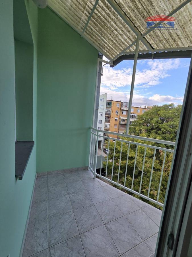 Dvoiposoban stan za izdavanje, Grbavica, Novi Sad, 53m², 700 €/mes
