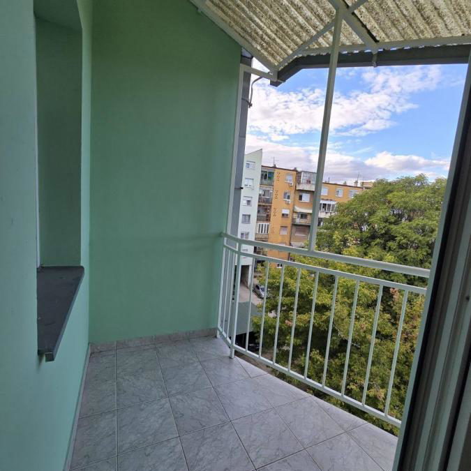 Dvoiposoban stan za izdavanje, Grbavica, Novi Sad, 53m², 700 €/mes