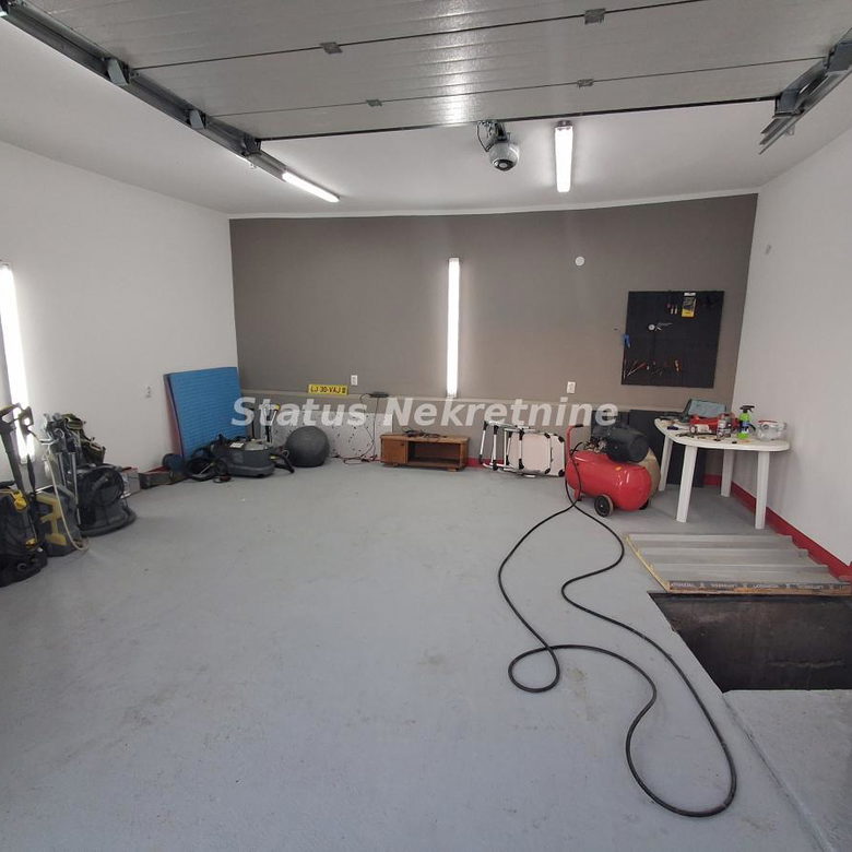 Kuća na prodaju, Futog, Novi Sad, 140m², 190.550 €