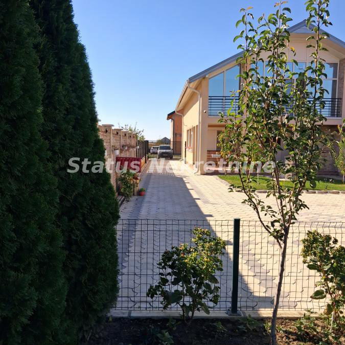 Kuća Prodaja Novi Sad  270 m2