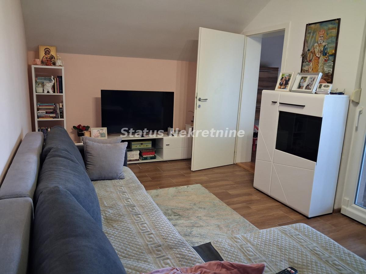 index Kuća na prodaju, Rumenka, Novi Sad, 270m², 288.400 €