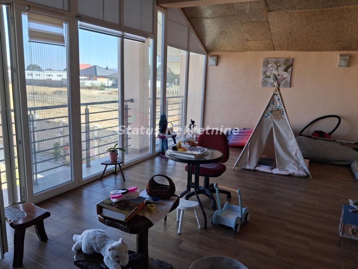 index Kuća na prodaju, Rumenka, Novi Sad, 270m², 288.400 €