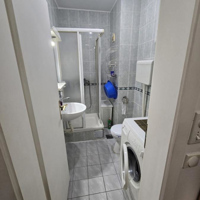 Stan Izdavanje Novi Sad  39 m2