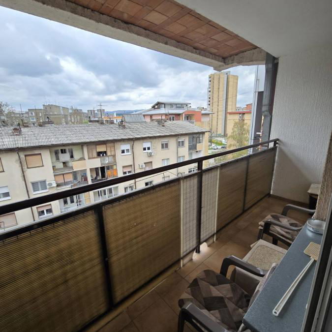 Stan Izdavanje Novi Sad  39 m2