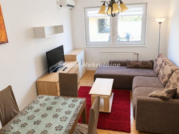 Stan Prodaja Novi Sad Nova Detelinara 42 m2