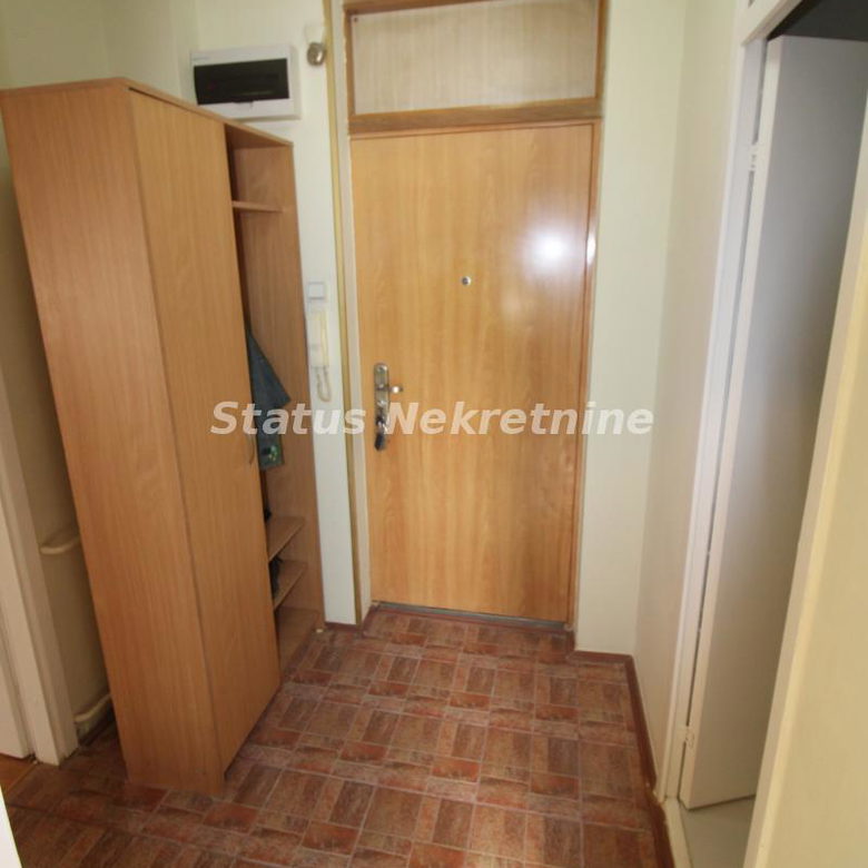 Stan Prodaja Novi Sad  37 m2