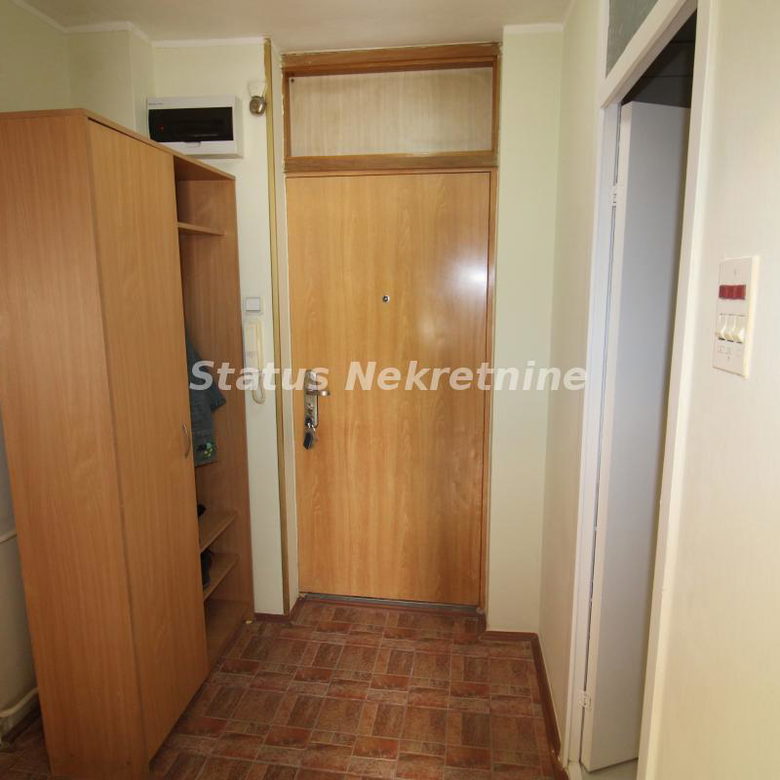 Stan Prodaja Novi Sad  37 m2