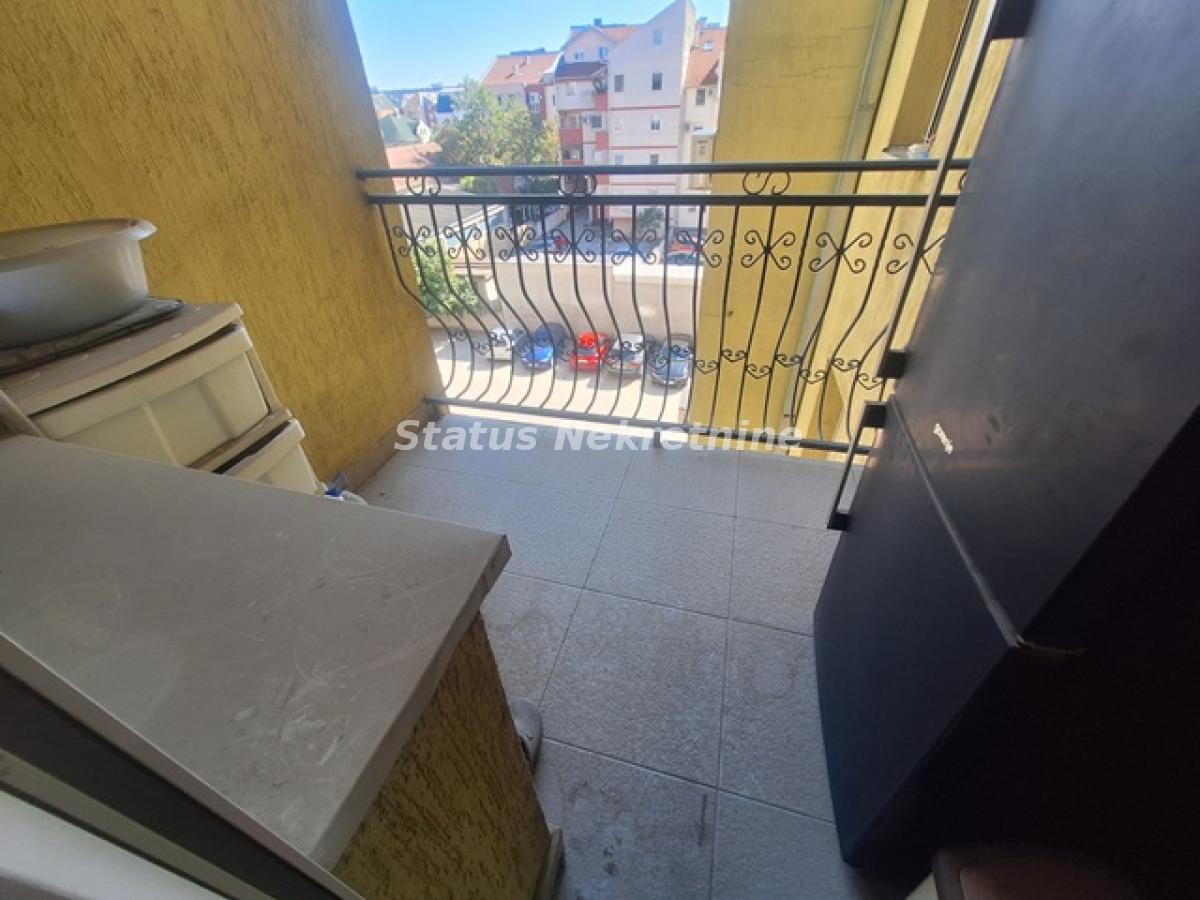 Jednoiposoban stan za izdavanje, Nova Detelinara, Novi Sad, 40m², 500 €/mes