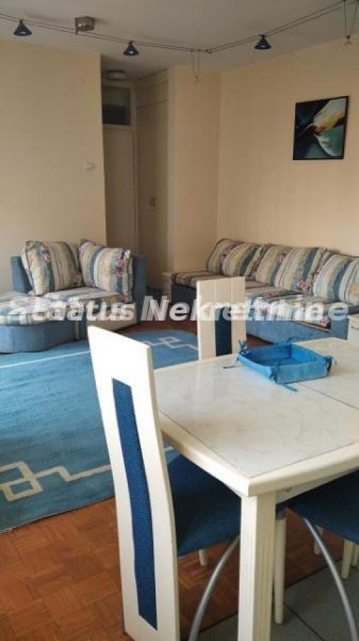 Stan Izdavanje Novi Sad  42 m2
