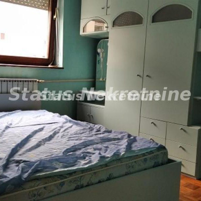 Stan Izdavanje Novi Sad  42 m2