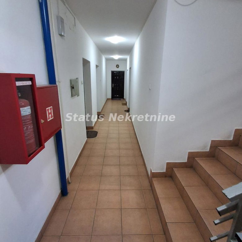 Dvoiposoban stan za izdavanje, Podbara, Novi Sad, 75m², 400 €/mes