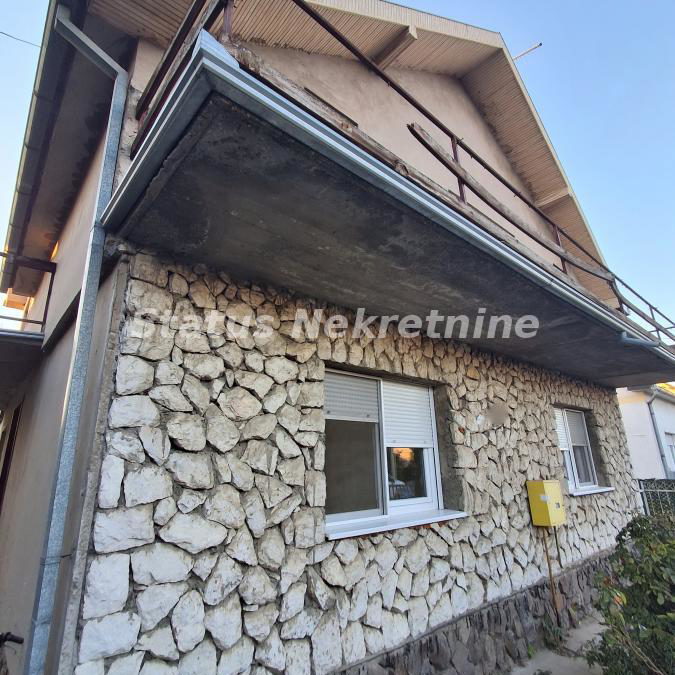 Kuća na prodaju, Rumenka, Novi Sad, 119m², 180.250 €