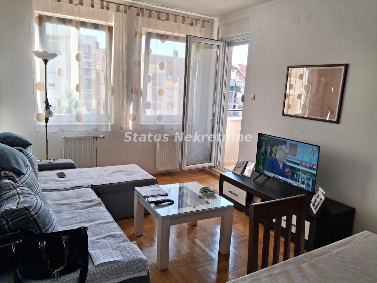 Stan Prodaja Novi Sad  36 m2