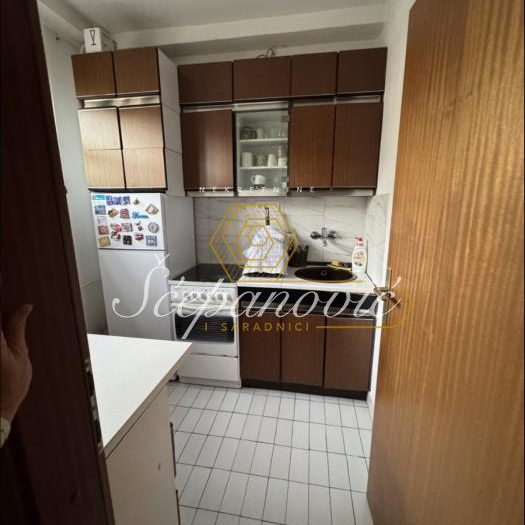 Stan Prodaja Novi Sad  48 m2