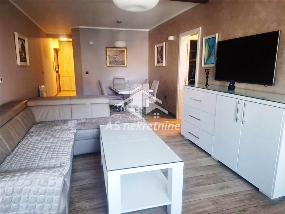 Stan Izdavanje Beograd Crveni Krst 68 m2