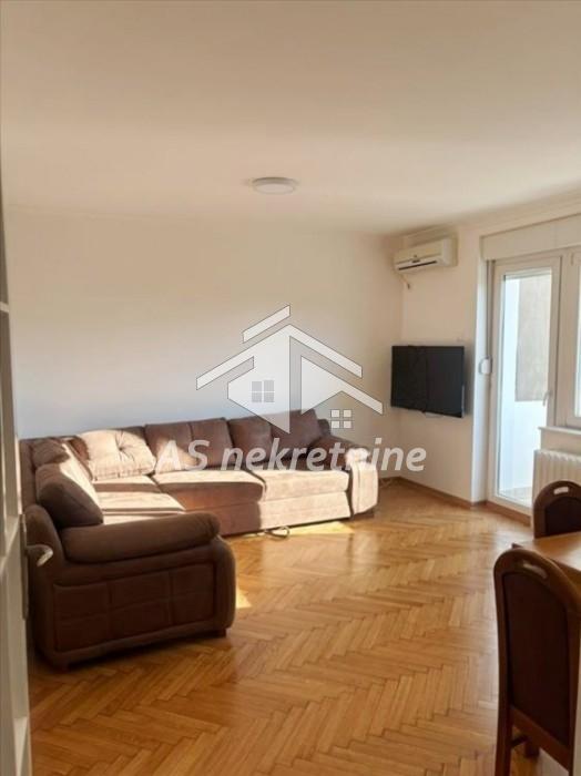 Stan Izdavanje Beograd Tašmajdan 40 m2