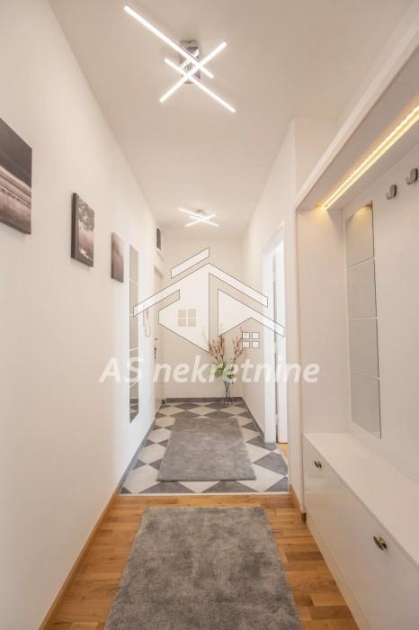 Stan Izdavanje Beograd Terazije 65 m2