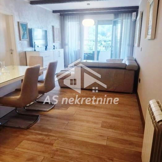 Stan Izdavanje Beograd Crveni Krst 68 m2