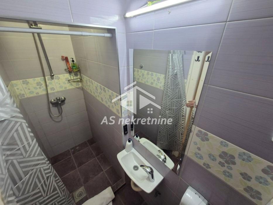 izdavanje-lokala-QnBzscs8K9 Trosoban stan za izdavanje, Dorćol, Beograd, 80m², 1.150 €/mes