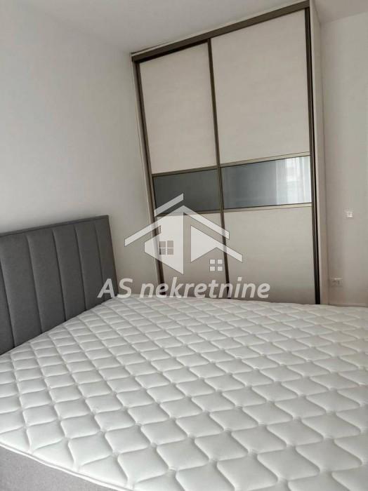 Četvorosoban stan za izdavanje, FON, Beograd, 105m², 1.200 €/mes