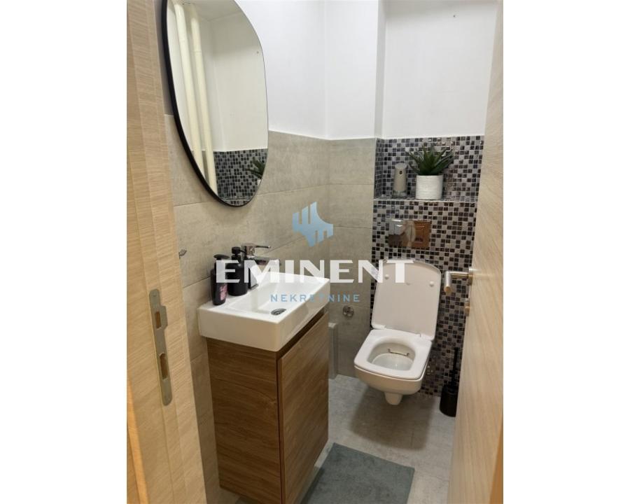 izdavanje-lokala-beograd-QmcuxZfdT3 Četvorosoban stan za izdavanje, Blok 22, Beograd, 91m², 1.300 €/mes