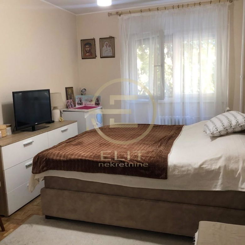 Stan Prodaja Novi Sad Socijalno 54 m2