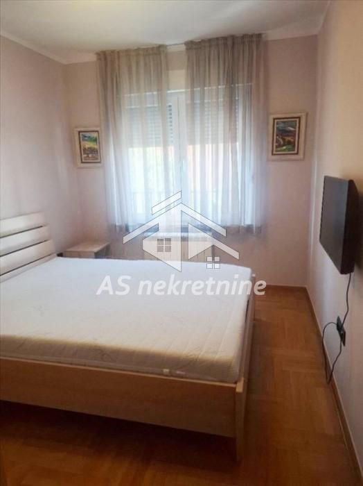 Stan Izdavanje Beograd Crveni Krst 68 m2