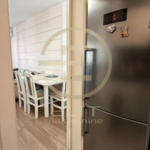 Stan Izdavanje Novi Sad  48 m2