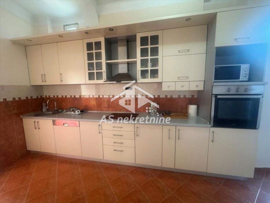 Stan Izdavanje Beograd Stan Izdavanje Beograd Topličin Venac 90 m2