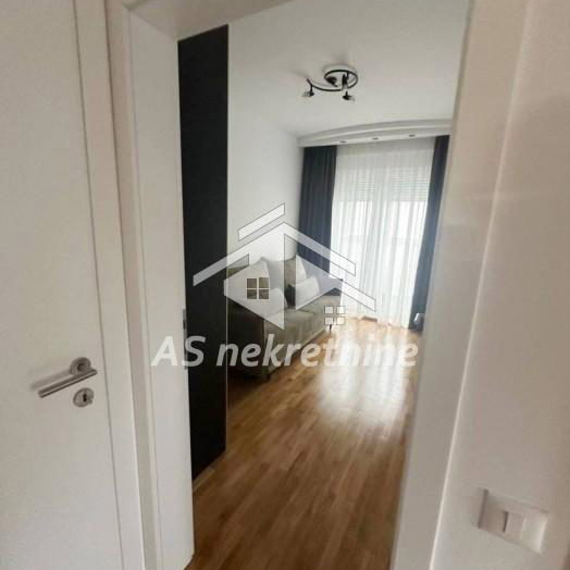 Četvorosoban stan za izdavanje, FON, Beograd, 105m², 1.200 €/mes