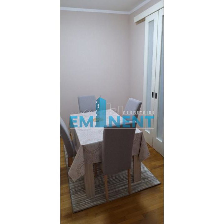 Stan Izdavanje Beograd Blok 67 - Belville 69 m2