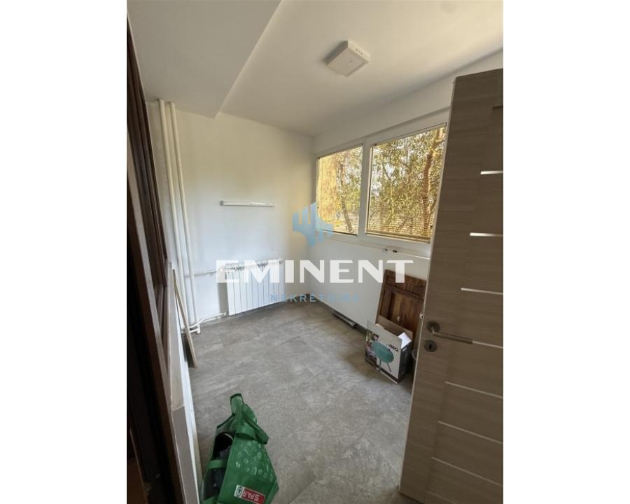 izdavanje-stanova-beograd-lhA9bCaEi5 Četvorosoban stan za izdavanje, Blok 22, Beograd, 91m², 1.300 €/mes