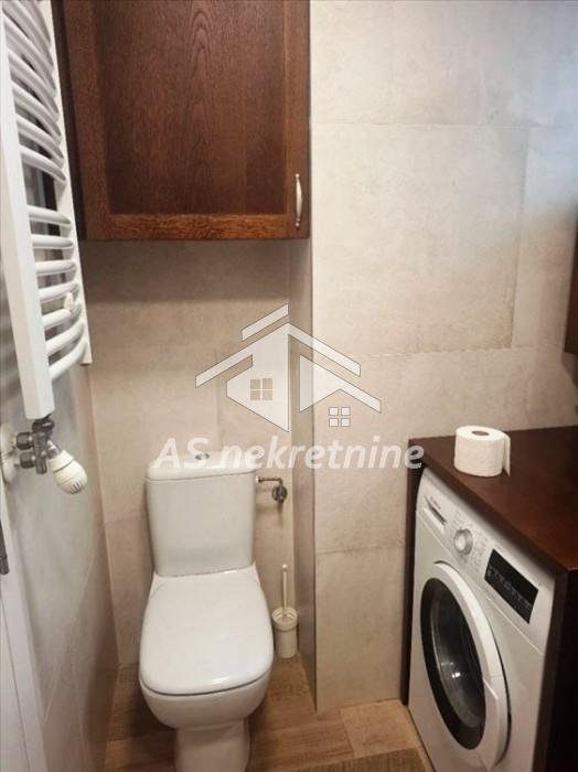 Trosoban stan za izdavanje, Crveni Krst, Beograd, 68m², 1.200 €/mes
