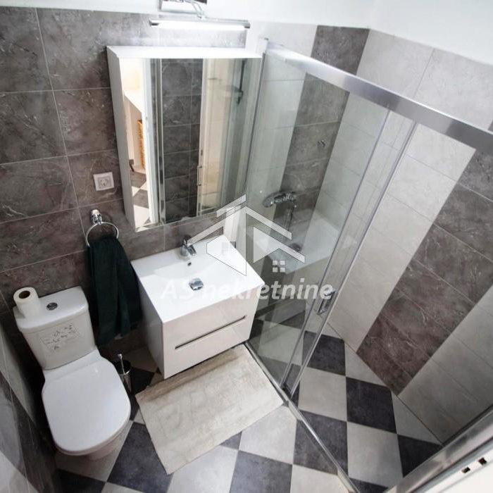 Stan Izdavanje Beograd Terazije 65 m2