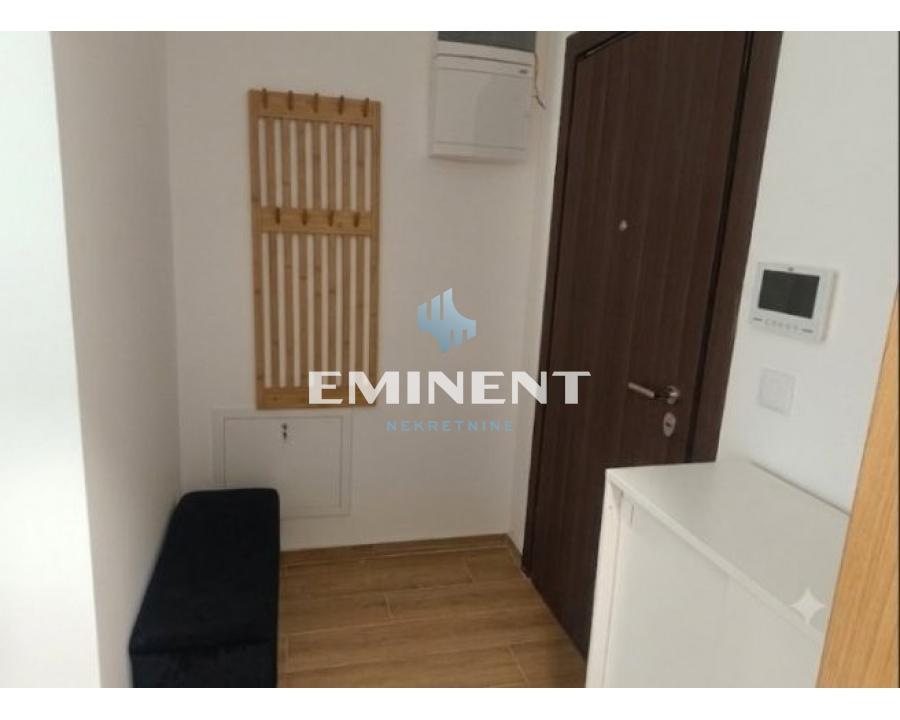 Trosoban stan za izdavanje, Humska, Beograd, 77m², 1.100 €/mes