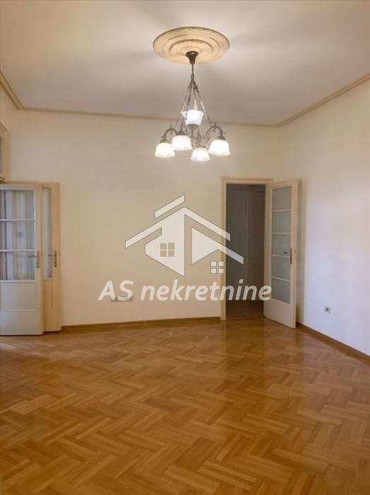 Petosoban stan za izdavanje, Krunska, Beograd, 150m², 2.500 €/mes