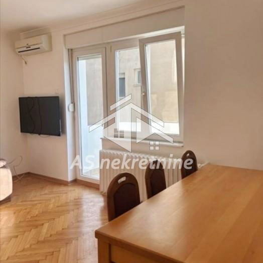 Stan Izdavanje Beograd Tašmajdan 40 m2