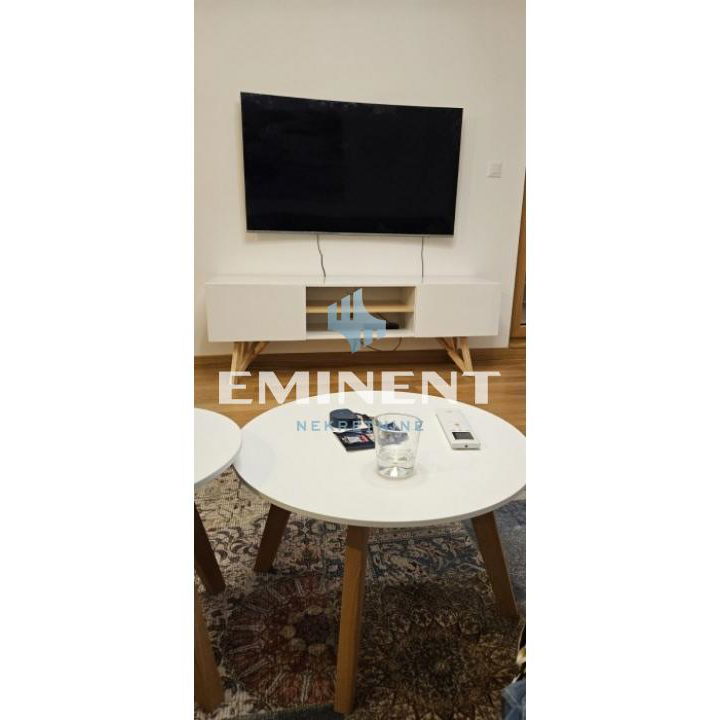 Stan Izdavanje Beograd Blok 65 54 m2